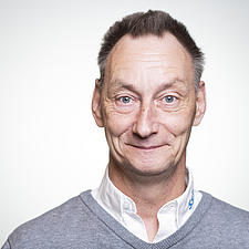 Lars Petersen.