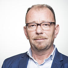 Lars Thomsen.